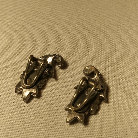 Flower Silver Tone Clip-On Earrings - Picture 3 of 8